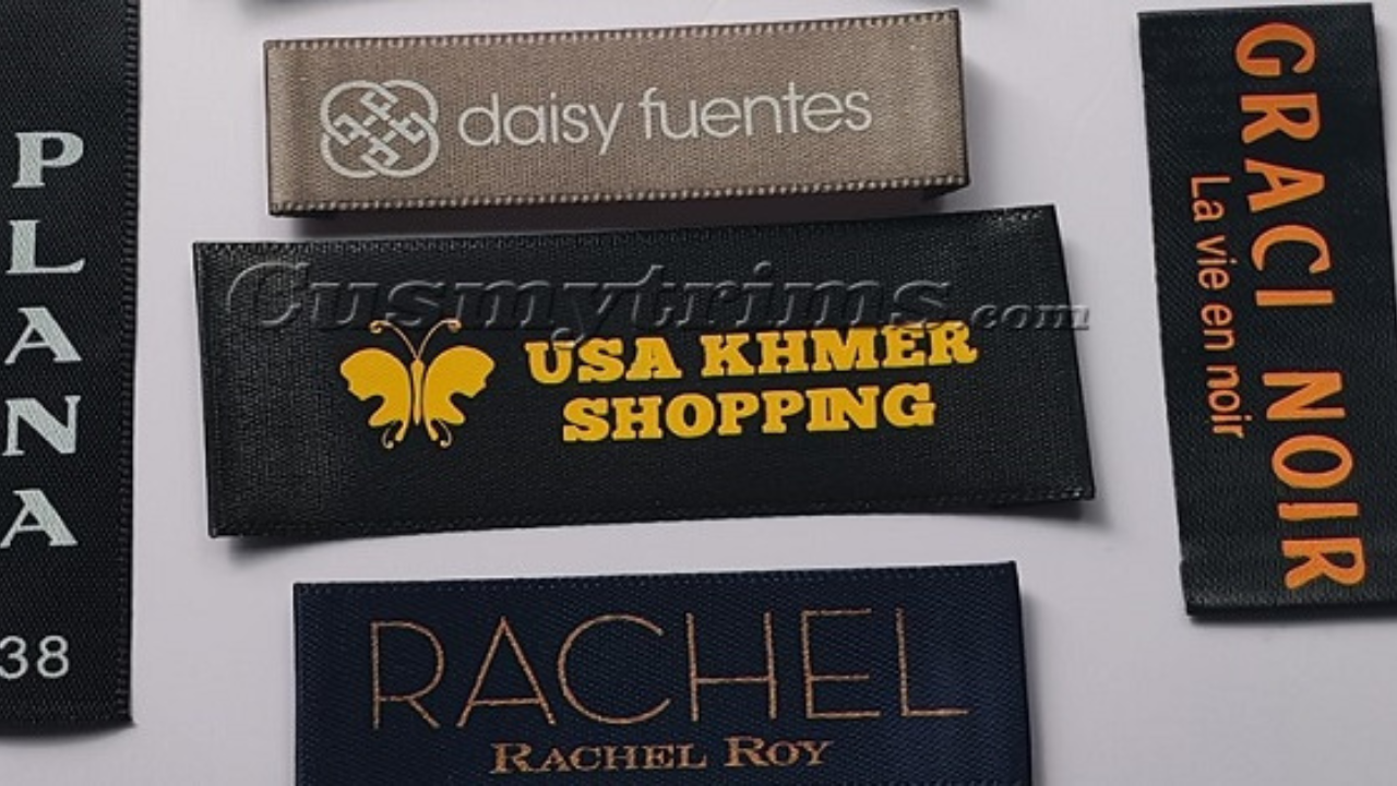 custom woven neck label area